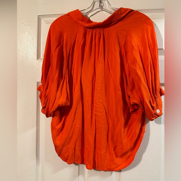 Karen Kane Top - Picture 2 of 2